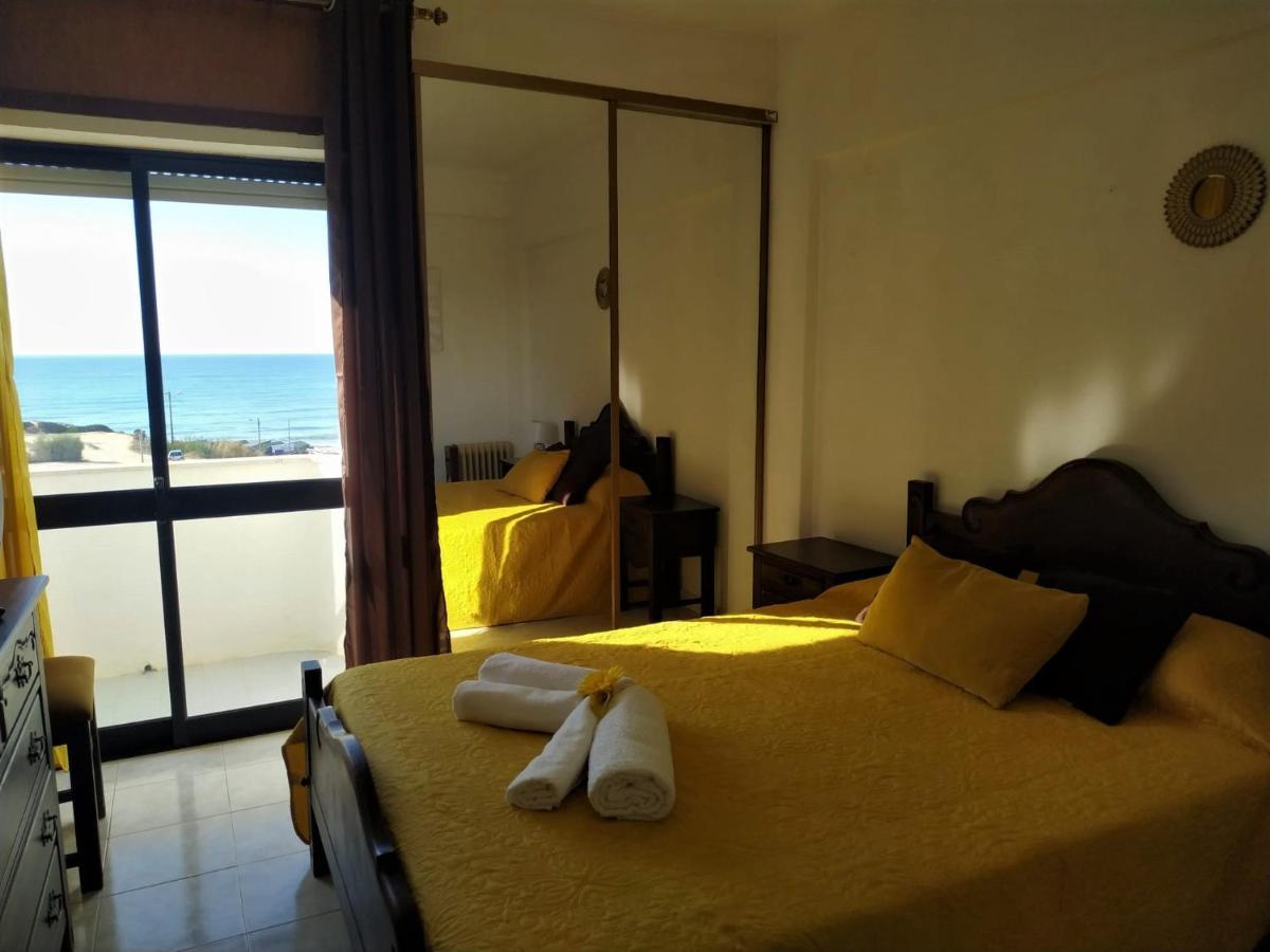 3 Torre Sol 4 - Casas & Papeis Apartment Armacao de Pera Luaran gambar